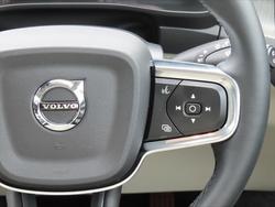 2021 Volvo XC40 T4 Inscription