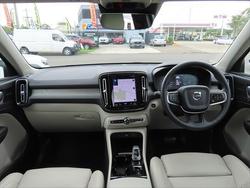 2021 Volvo XC40 T4 Inscription
