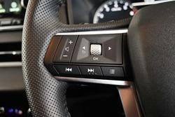 2025 Mitsubishi Outlander LS