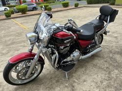 2013 Triumph THUNDERBIRD RUBY METALLIC/BLACK METALLIC