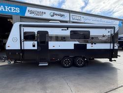 2023 Southern Cross Signature Series V8 Slide Out