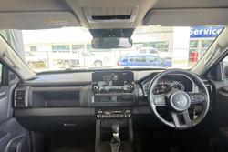 2025 Mitsubishi Triton GLX