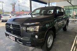 2025 Mitsubishi Triton GLX