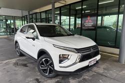 2024 Mitsubishi Eclipse Cross PHEV ES