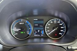 2024 Mitsubishi Eclipse Cross PHEV ES