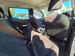 2020 Nissan Navara ST