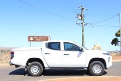 2022 Mitsubishi Triton GLX