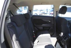 2019 Mitsubishi Outlander ES