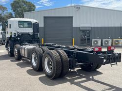 2025 Isuzu F Series FYJ 320-255 AT R58
