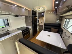 2019 Goldstar RV 17'