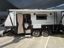 Goldstar RV 17'