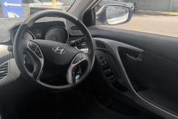 2013 Hyundai Elantra Active