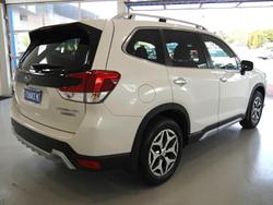 2022 Subaru Forester Hybrid L