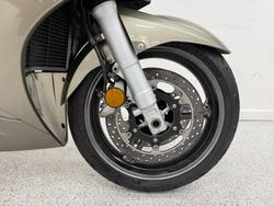 2006 YAMAHA FJR1300 gold