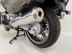 2006 YAMAHA FJR1300 gold