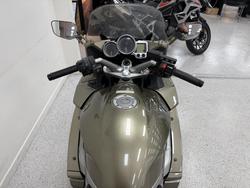 2006 YAMAHA FJR1300 gold