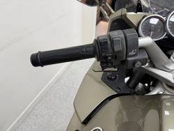 2006 YAMAHA FJR1300 gold