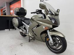 2006 YAMAHA FJR1300 gold