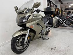 2006 YAMAHA FJR1300 gold