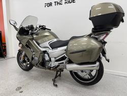 2006 YAMAHA FJR1300 gold