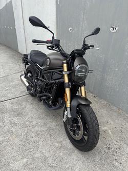 2022 Benelli Leoncino 800