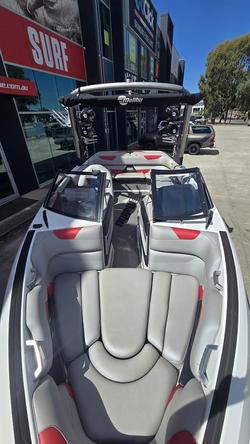 2017 Malibu Wakesetter 22 VLX