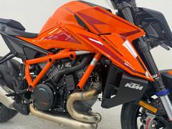2026 Ktm 1390 SUPER DUKE R EVO Orange