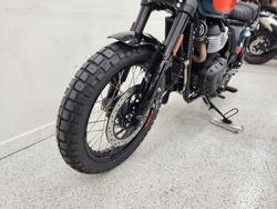 2026 Royal Enfield 2026 Royal Enfield 650CC INTERCEPTOR BEAR 650 Road Green