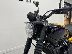 2026 Royal Enfield 2026 ROYAL ENFIELD 450CC GUERILLA 450 ROAD Yellow