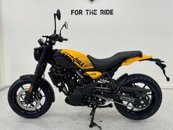 2026 Royal Enfield 2026 ROYAL ENFIELD 450CC GUERILLA 450 ROAD Yellow