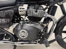 2026 Royal Enfield SUPER METEOR 650 Black