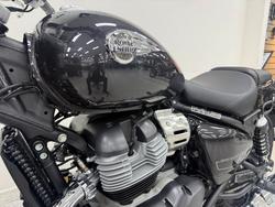 2026 Royal Enfield SUPER METEOR 650 Black