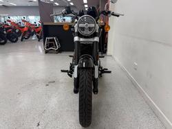 2026 Royal Enfield SUPER METEOR 650 Black
