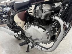 2025 Royal Enfield CLASSIC 650 Red