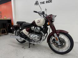 2025 Royal Enfield CLASSIC 650 Red