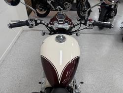 2025 Royal Enfield CLASSIC 650 Red