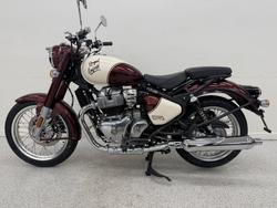 2025 Royal Enfield CLASSIC 650 Red