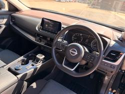 2025 Nissan X-TRAIL ST