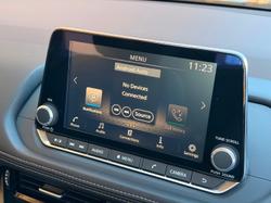 2025 Nissan X-TRAIL ST