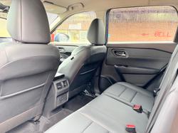 2024 Nissan X-TRAIL ST-L