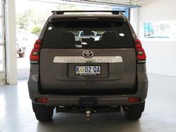 2022 Toyota Landcruiser Prado VX