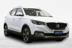 2023 MG ZST Essence