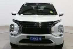 2023 Mitsubishi Outlander Exceed Tourer