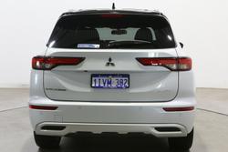 2023 Mitsubishi Outlander Exceed Tourer