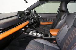 2023 Mitsubishi Outlander Exceed Tourer