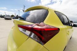 2015 Toyota Corolla Ascent