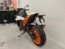 2026 Ktm 990 DUKE Orange