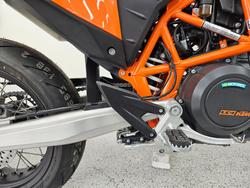 2024 Ktm 690 SMC R Orange