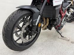 2025 Honda CB750 (HORNET) White