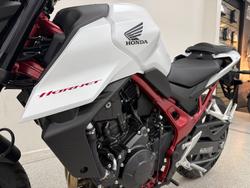 2025 Honda CB750 (HORNET) White